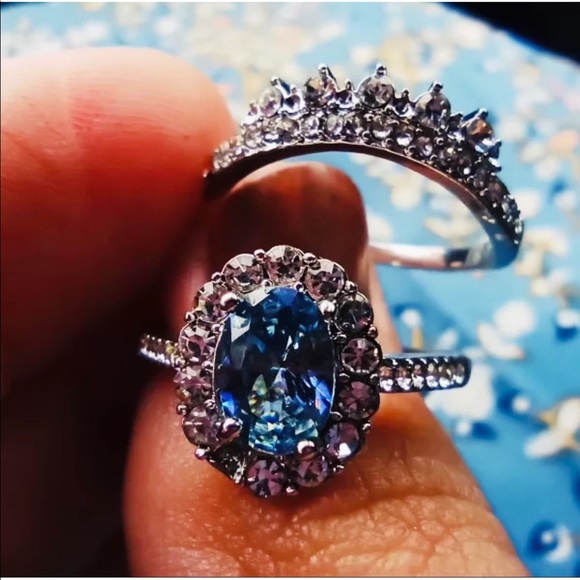 ✨Dainty Lab. Sky Blue Topaz Engagement Ring Set✨ - Picture 3 of 4